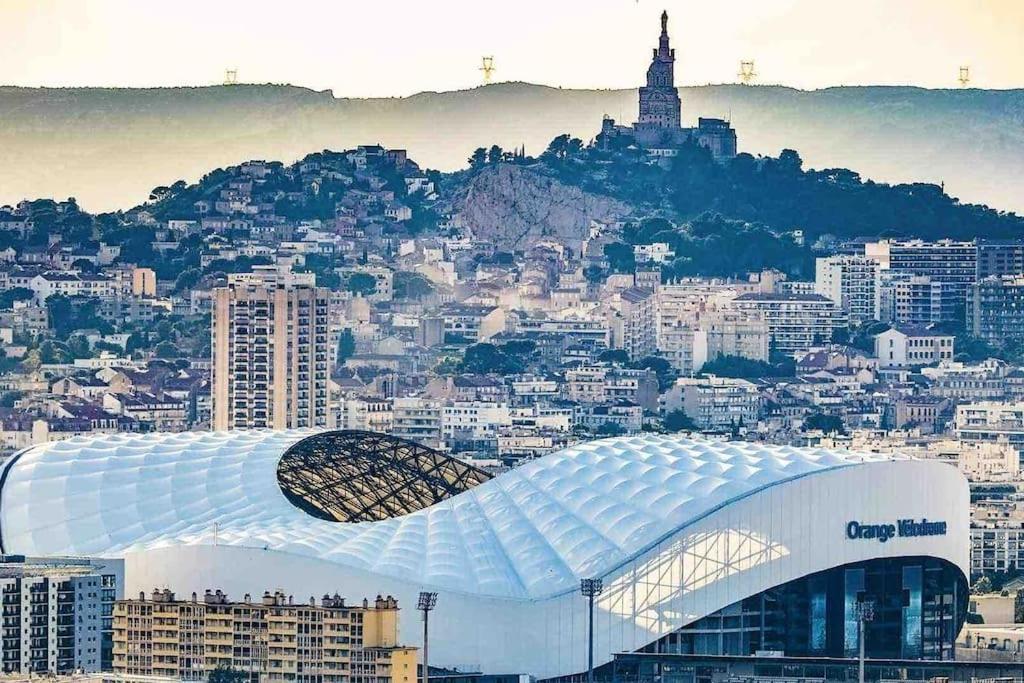 Velodrome 6 Couchages Avec Clim Apartment Marseille Luaran gambar