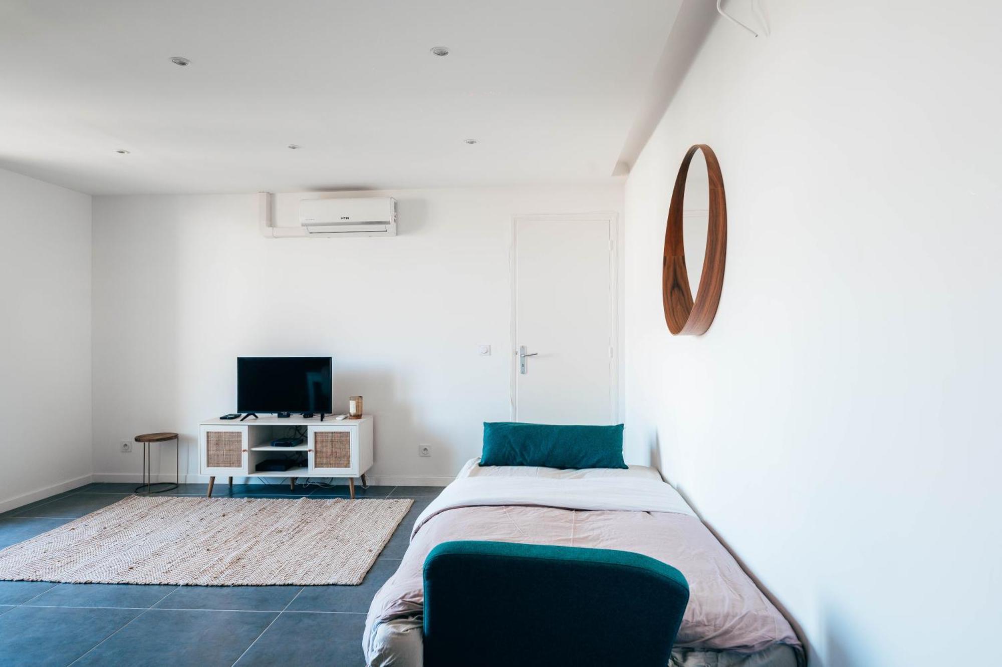 Velodrome 6 Couchages Avec Clim Apartment Marseille Luaran gambar